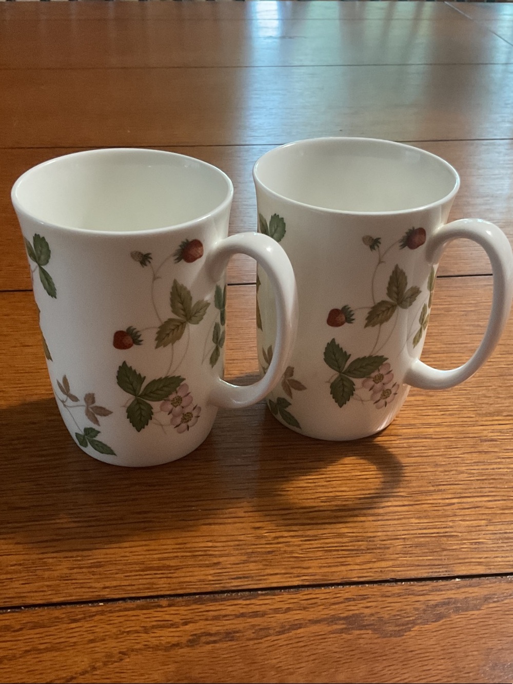 Wedgwood White Mugs with Strawberry and Green Leaf Motif - Pair